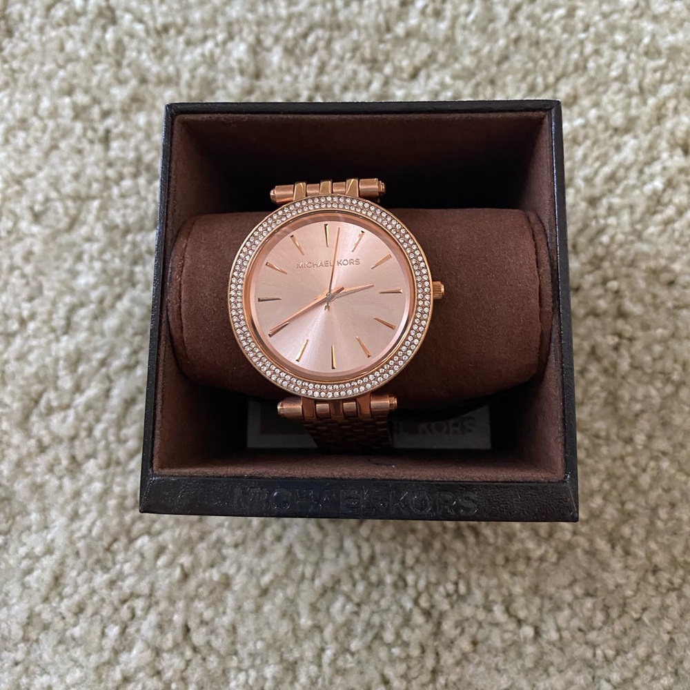 Michael Michael Kors women’s Rose gold watch